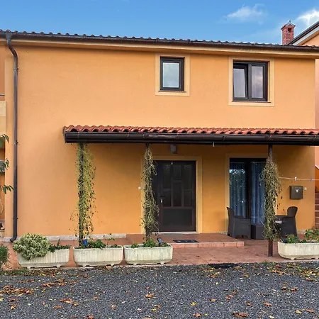 1 Bedroom In Apartament *