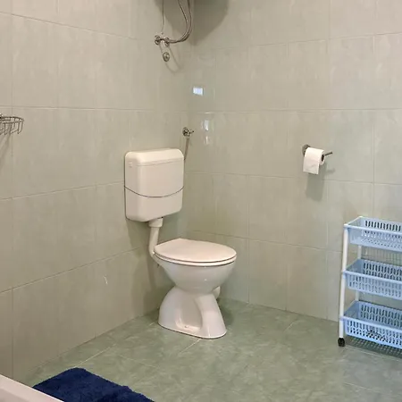 Apartman In With Wifi Lopar