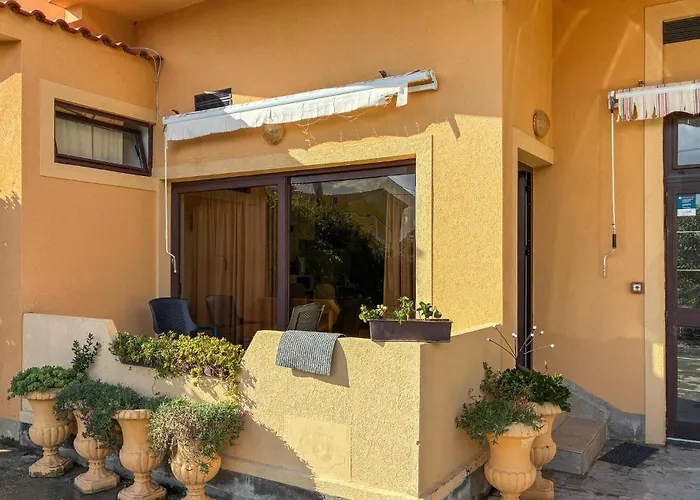1 Bedroom In *