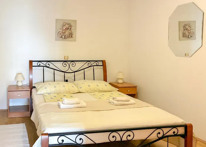 1 Bedroom In *